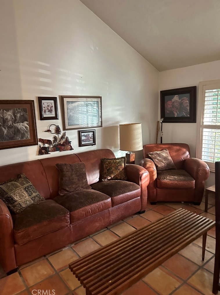 25032 Crystal Cir, El Toro, CA 92630-2509