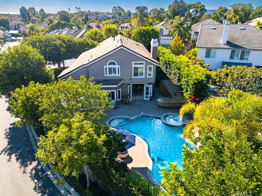25721 Patterson Pl, Laguna Beach, CA 92653-7560