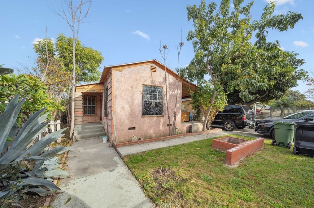 2055 E Nord St, Compton, CA 90222