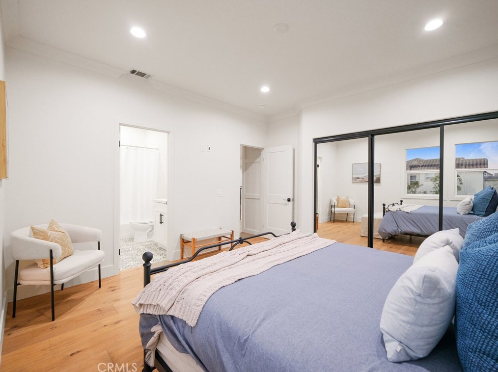 6507 Havenwood Cir, Huntington Beach CA  92648-6621 exterior