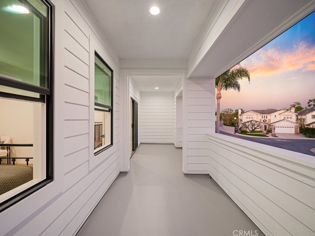 6507 Havenwood Cir, Huntington Beach CA  92648-6621 exterior