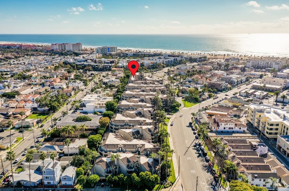 310 Lake St #111, Huntington Beach, CA 92648