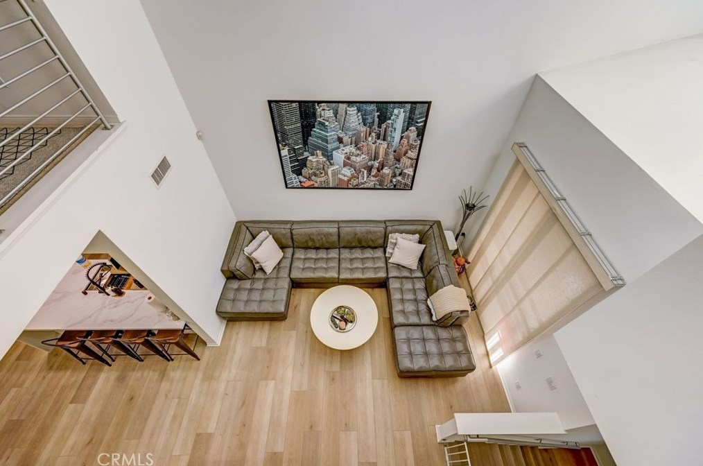 15 Waldorf, Irvine CA  92612-1066 exterior
