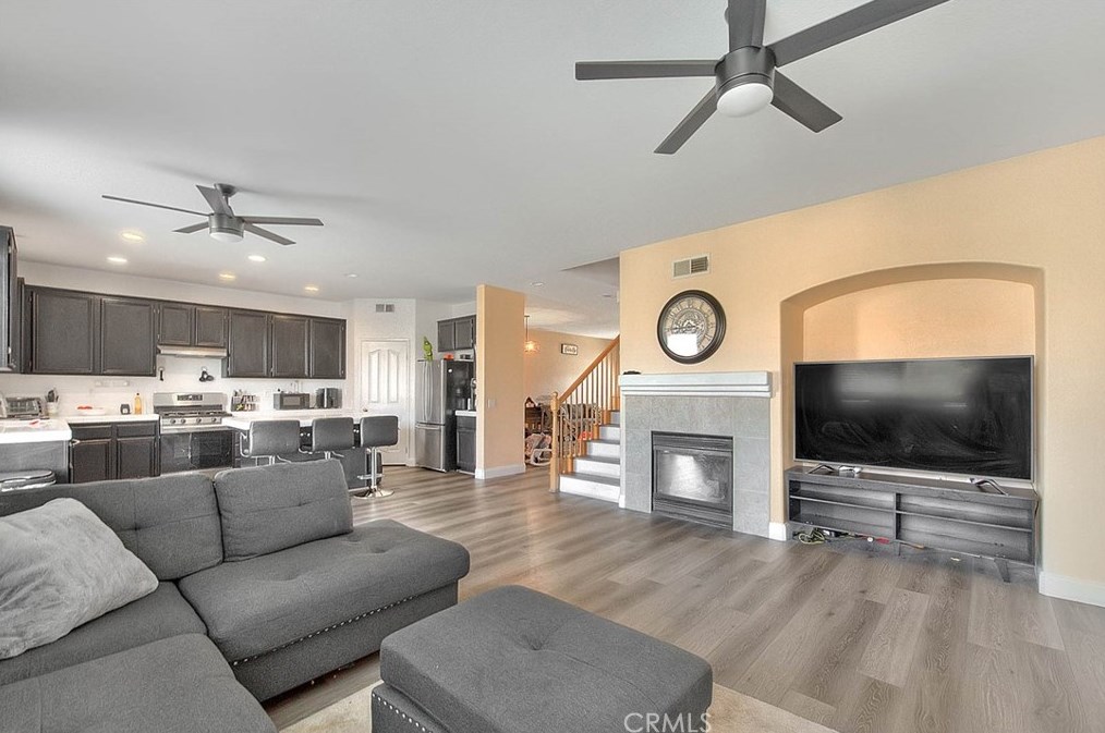 13842 Beech St, Victorville CA  92392-5531 exterior