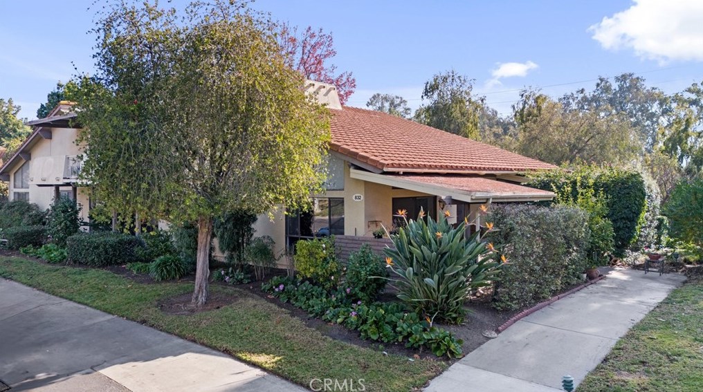 832 Ronda Mendoza, Laguna Beach, CA 92637-5966