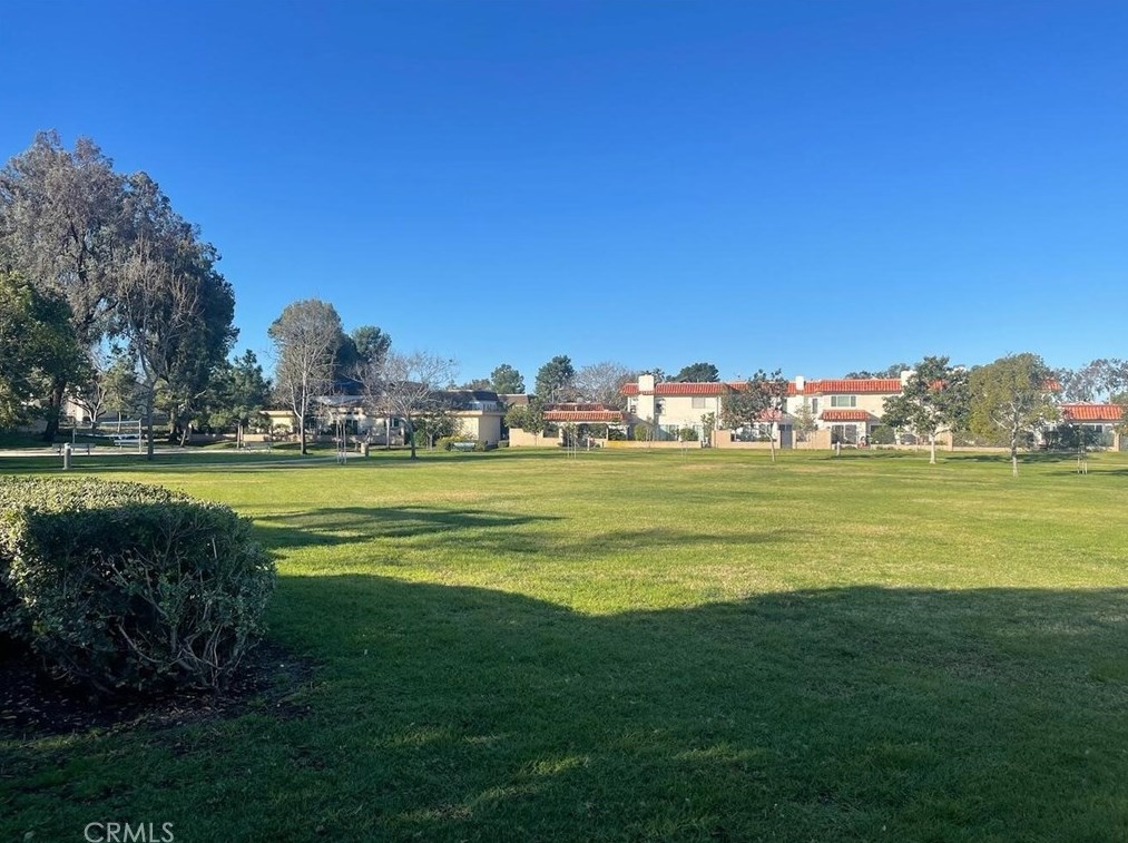 17 Butler St, Irvine CA  92612-2724 exterior