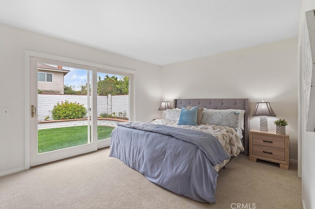 17 Butler St, Irvine CA  92612-2724 exterior