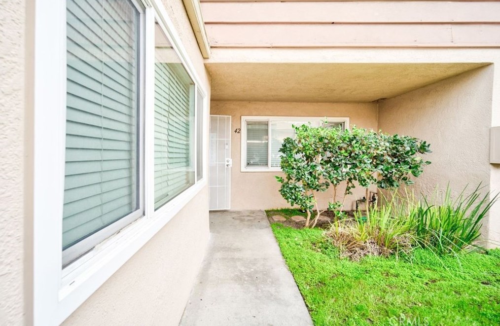 1192 Mitchell Ave #42, Santa Ana, CA 92705
