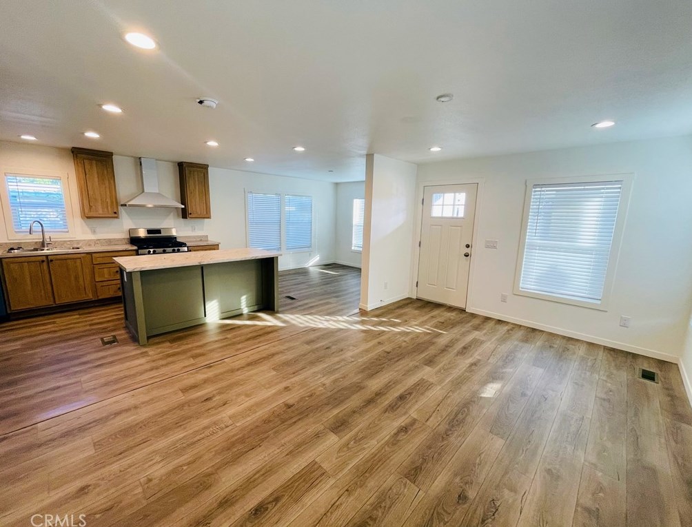 1097 State St #30, Hemet, CA 92543