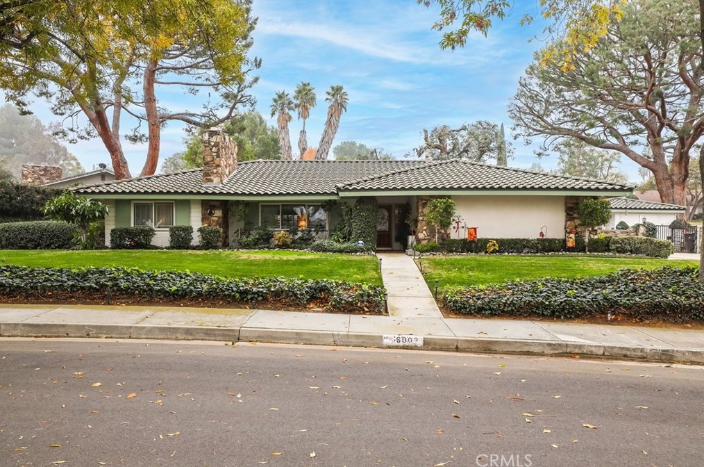 6003 Courtland Dr, Riverside, CA 92506