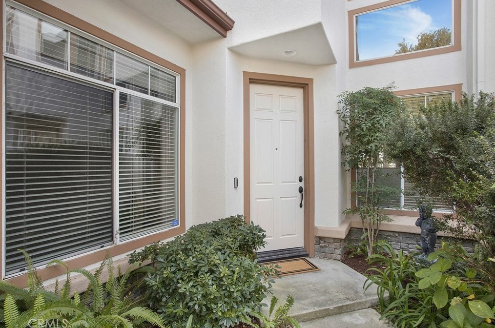 47 Bogey Ln, Trabuco Canyon, CA 92679-4929