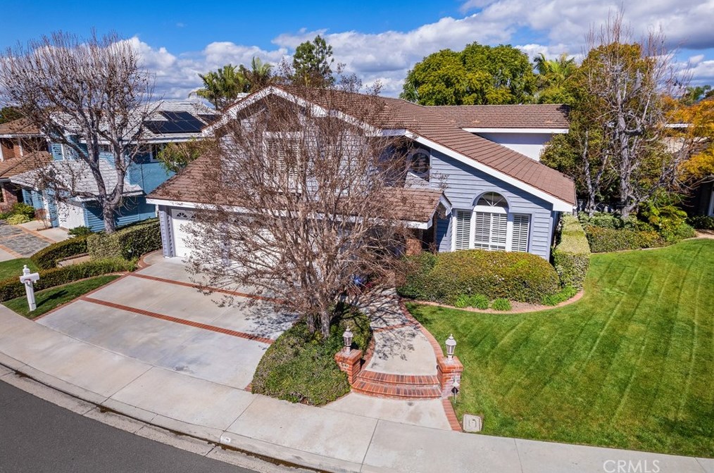 50 Emerald, Irvine, CA 92614-7520