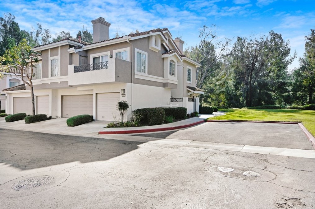 8012 E Brightstar Pl, Anaheim, CA 92808