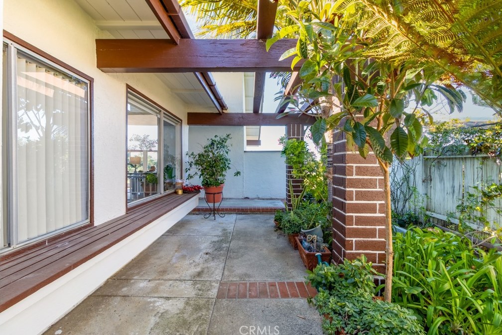 243 Calle Villario, San Clemente, CA 92672