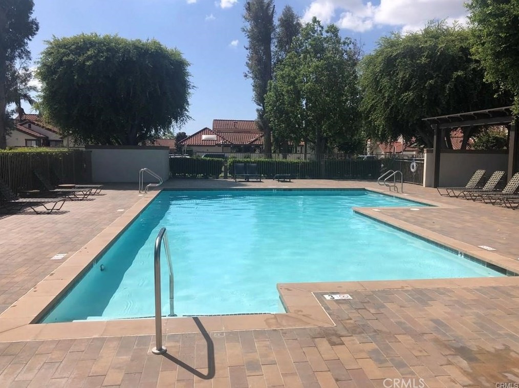 22 Lanciano, Irvine CA  92620-2533 exterior