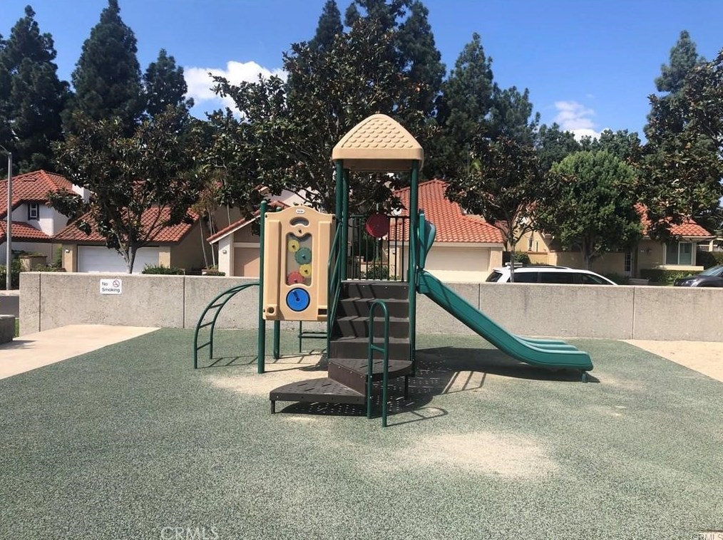 22 Lanciano, Irvine CA  92620-2533 exterior