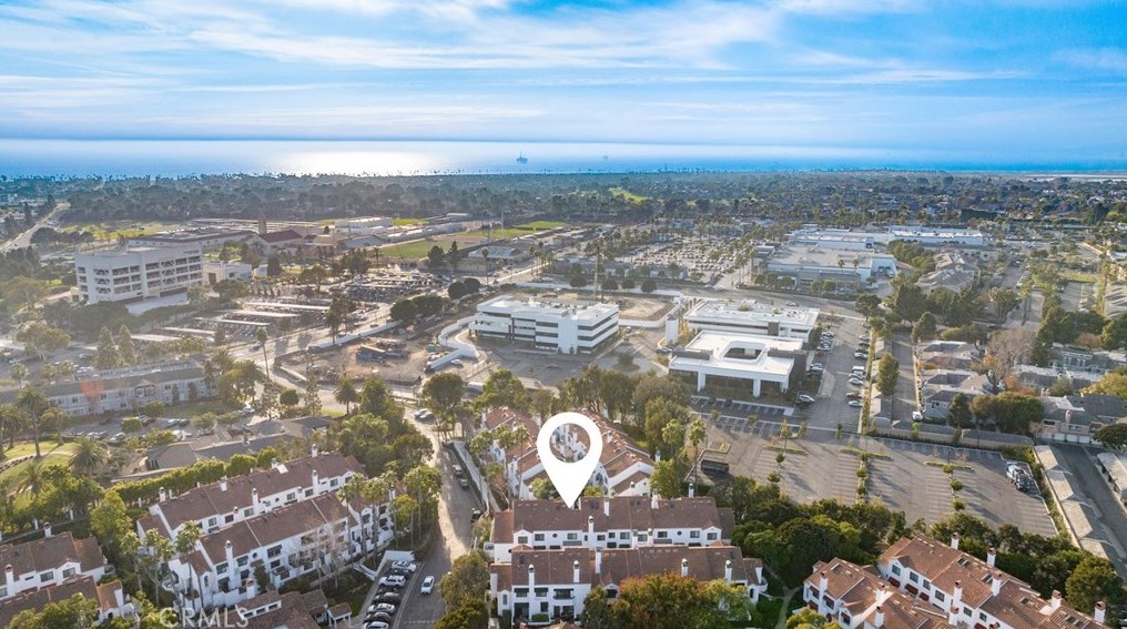 7401 Seabluff Dr #102, Huntington Beach, CA 92648