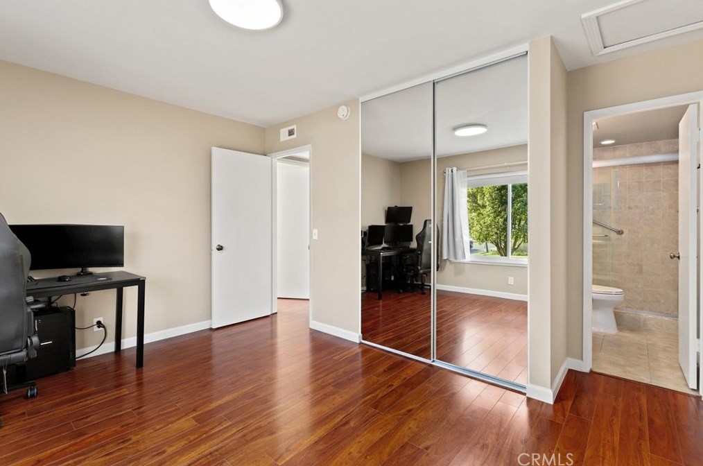 4361 Larwin Ave, Cypress CA  90630-4151 exterior