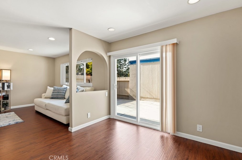 4361 Larwin Ave, Cypress CA  90630-4151 exterior