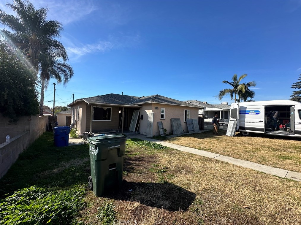 240 Wilart Pl, Pomona, CA 91768-1752