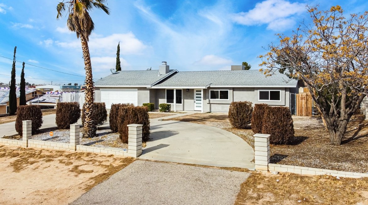 17774 Alder St, Hesperia, CA 92345