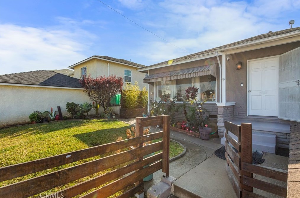 328 Gleason St, Monterey Park CA  91754-7110 exterior