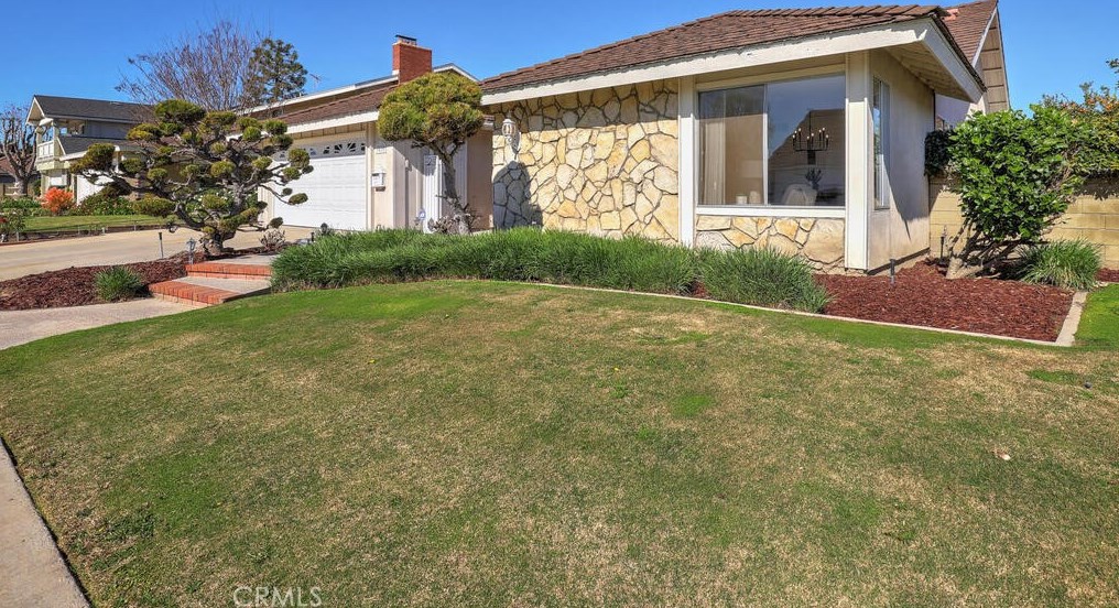 9575 Shamrock Ave, Santa Ana, CA 92708