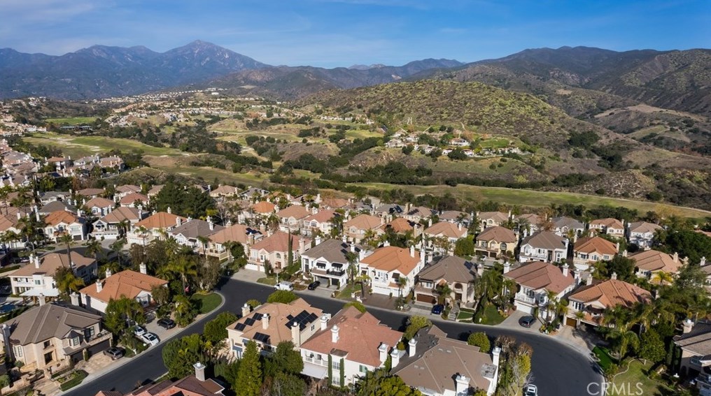 18 Elkader, Trabuco Canyon, CA 92679