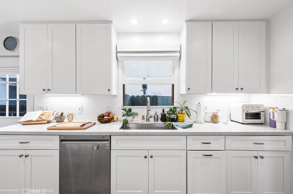 33921 Copper Lantern St, Dana Point CA  92629-2423 exterior