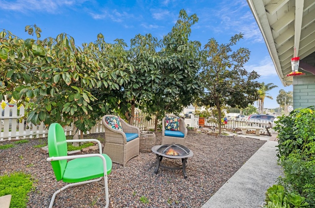 33921 Copper Lantern St, Dana Point CA  92629-2423 exterior