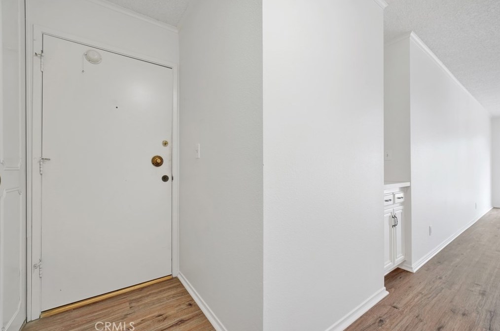 200 Mcneil Ln #17, Newport Beach, CA 92663