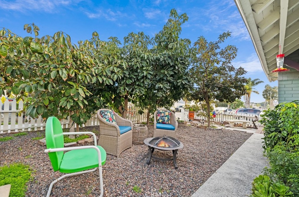 33921 Copper Lantern St, Dana Point CA  92629-2423 exterior