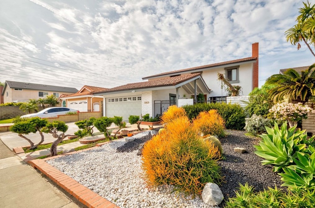 7661 El Toro Cir, Buena Park, CA 90623-2404