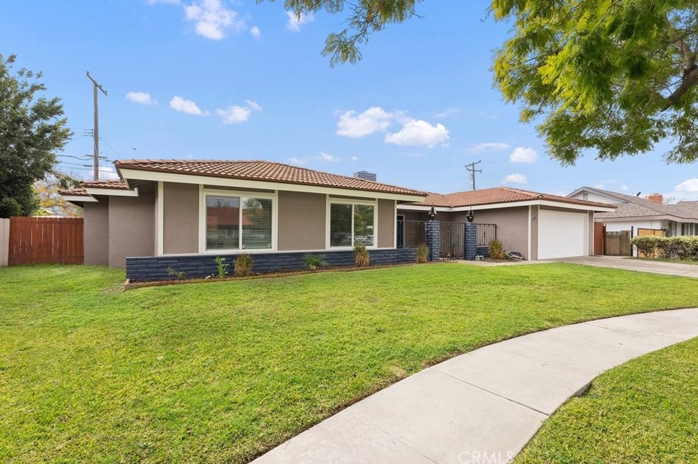 2732 E Virginia Ave, Anaheim, CA 92806