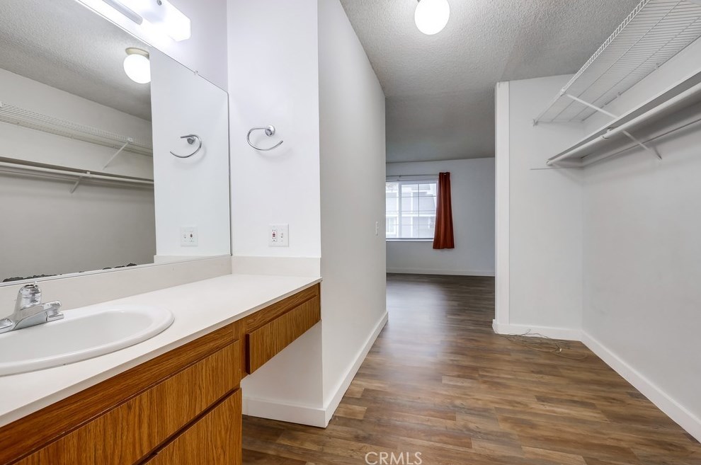 54 Eagle Run, Irvine CA  92614-7934 exterior