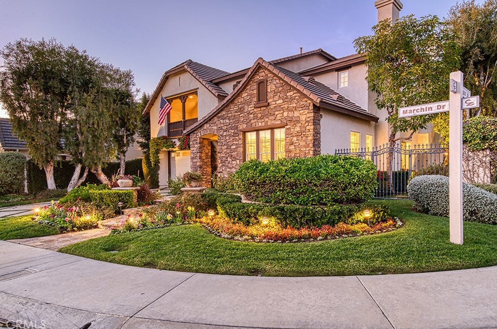 9 Marchin Dr, Trabuco Canyon, CA 92679-5237
