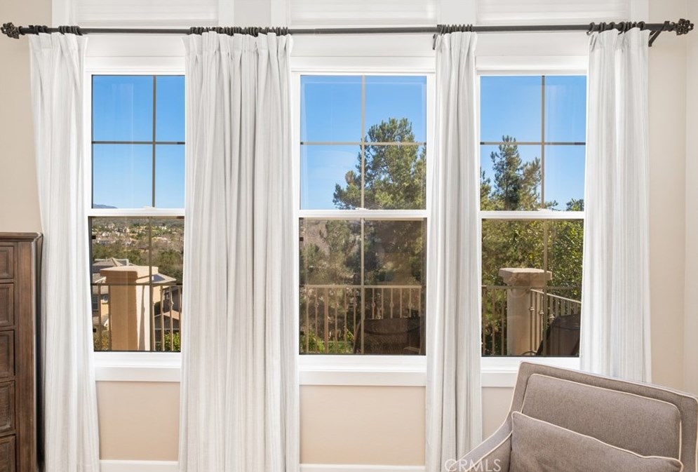 18 Prestwick Ct, Trabuco Canyon CA  92679-5001 exterior