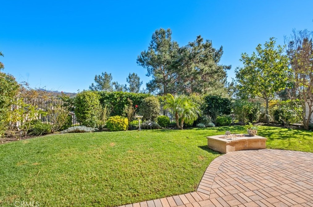 18 Prestwick Ct, Trabuco Canyon CA  92679-5001 exterior