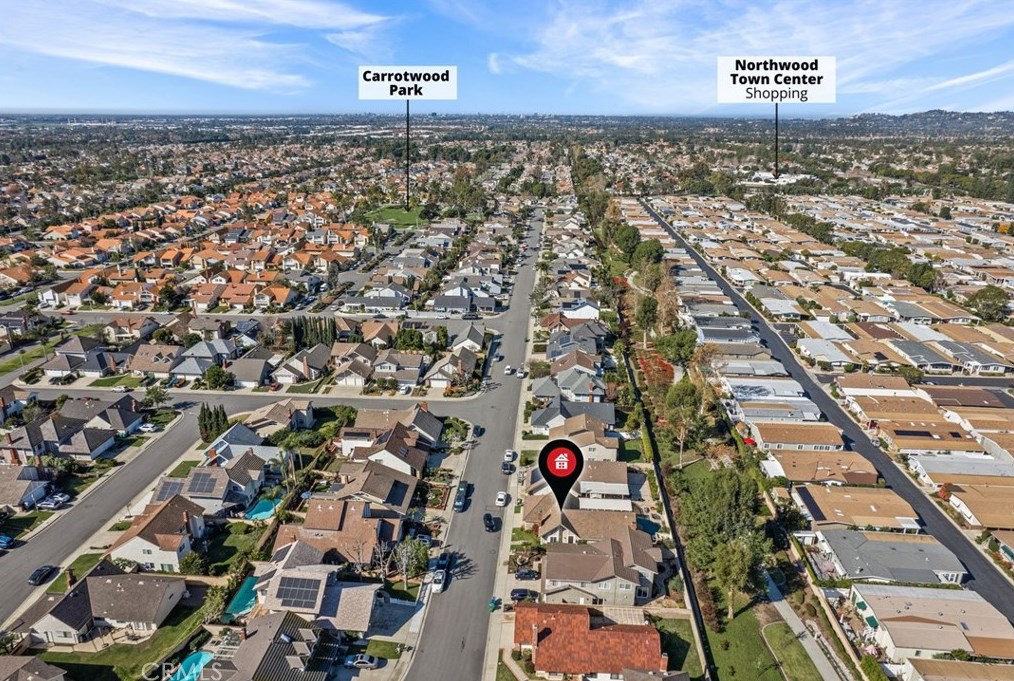12 Cape Cod, Irvine CA  92620-2711 exterior