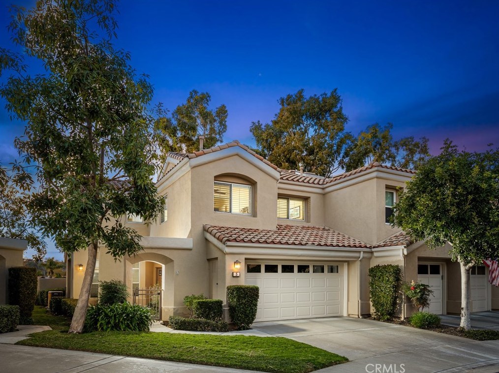 5 Vista Frondosa, Trabuco Canyon, CA 92688