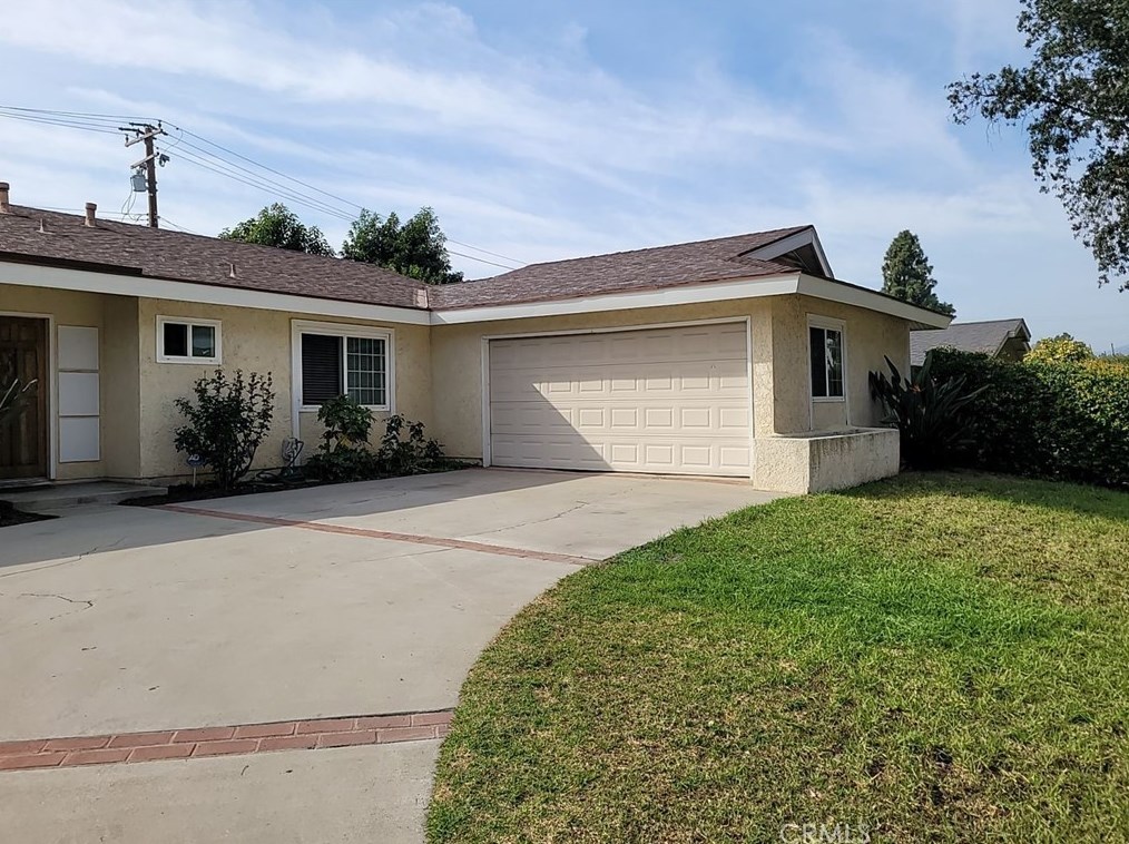 225 El Vado Rd, Pomona, CA 91765-1612
