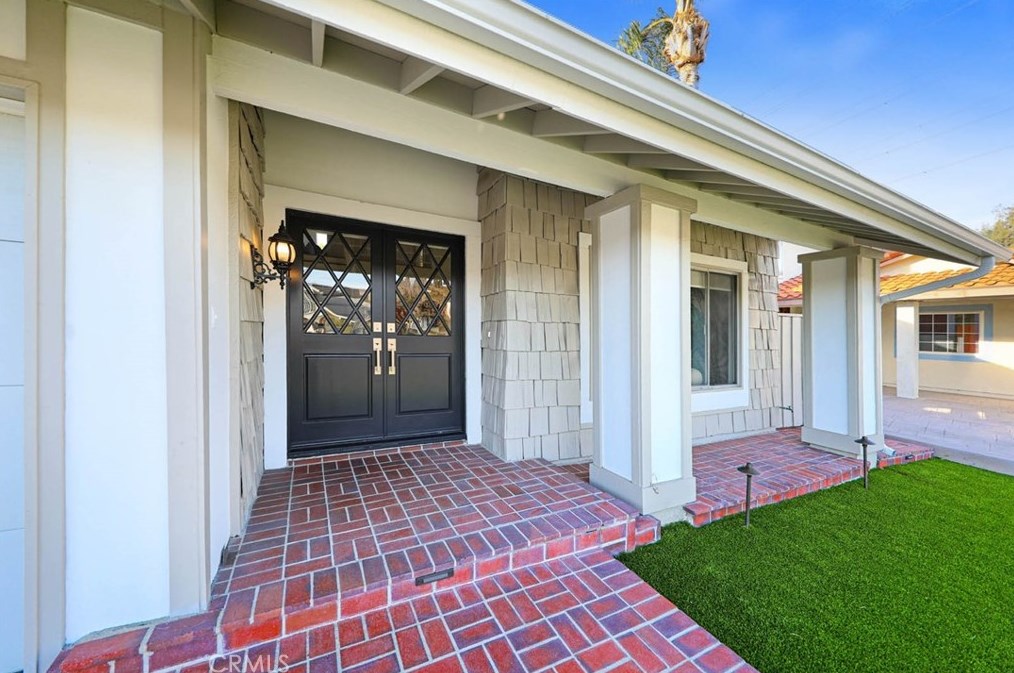 15061 Glass Cir, Irvine, CA 92604