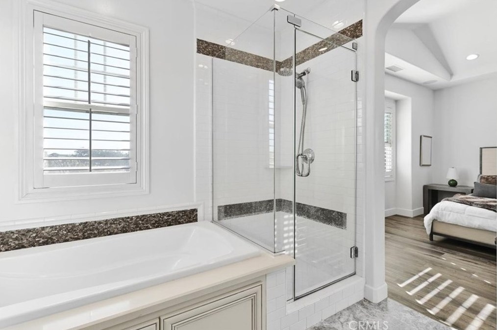 4711 Winthrop Dr, Huntington Beach CA  92649-6418 exterior