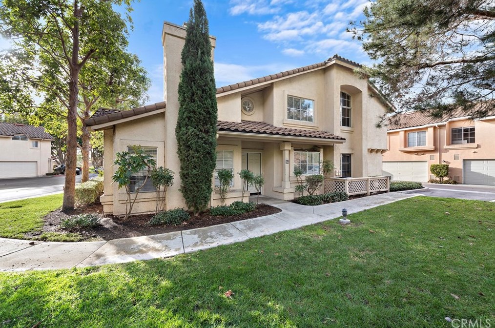 154 Nightingale Dr, Laguna Beach, CA 92656-1712