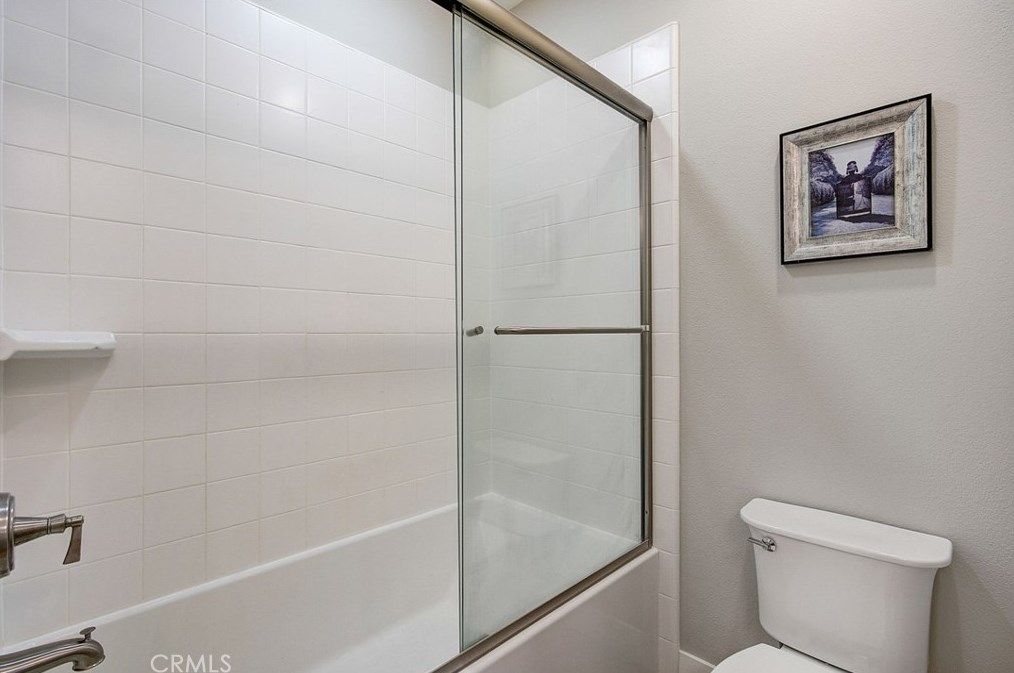 107 Rodeo, Irvine CA  92602 exterior