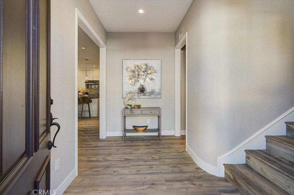 107 Rodeo, Irvine CA  92602 exterior