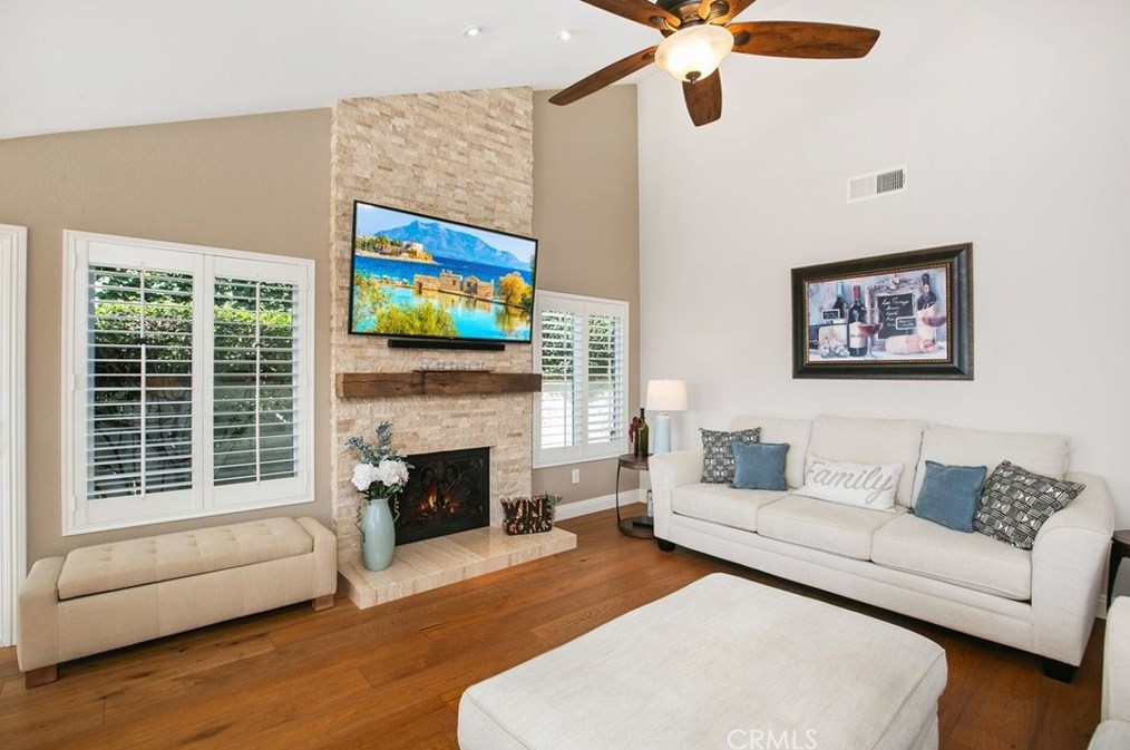 24252 Cherry Hills Pl, Laguna Beach CA  92677-2474 exterior