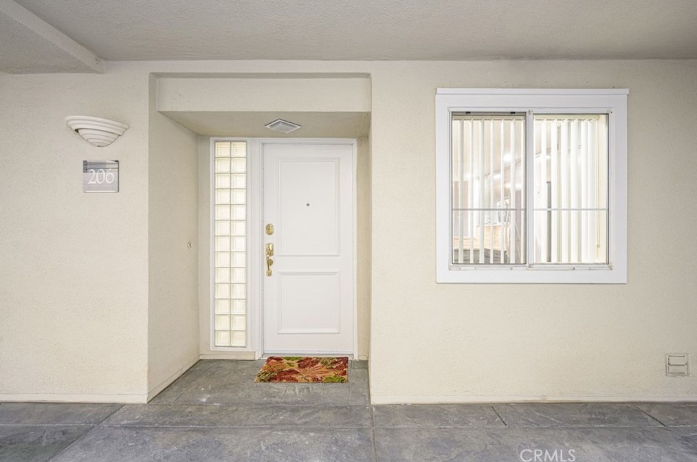 2253 Martin #206, Irvine, CA 92612