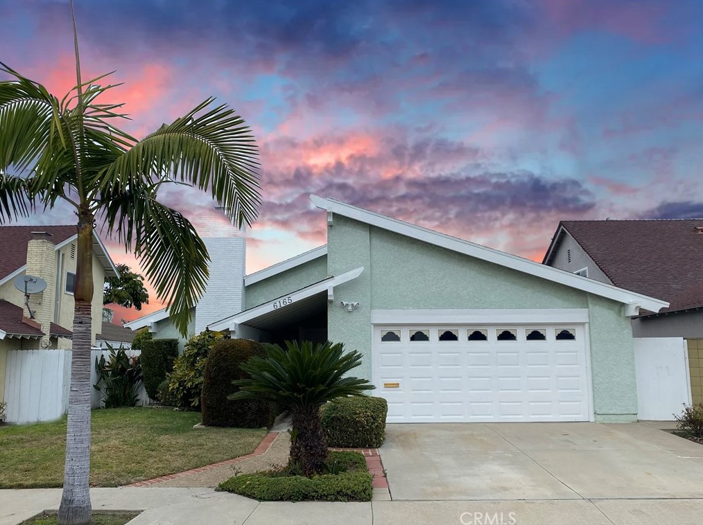 6165 Palau St, Cypress, CA 90630-5649
