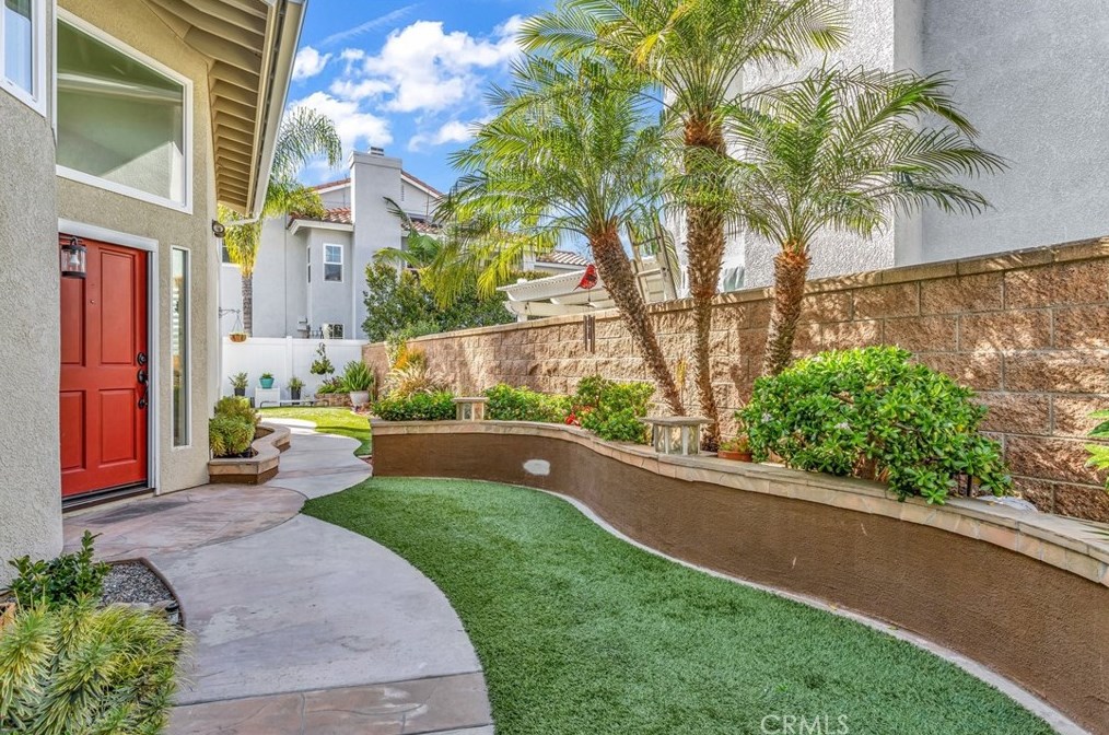 52 Bluebird Ln, Laguna Beach, CA 92656